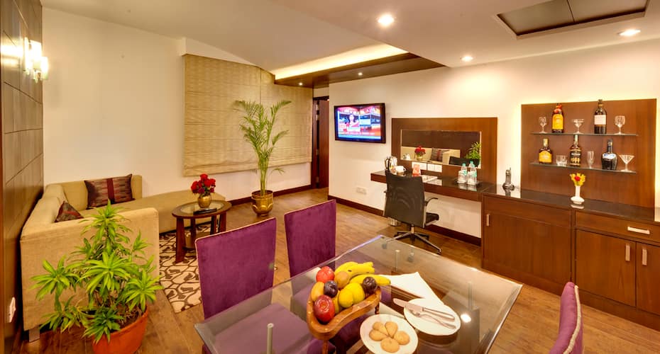 HHI Varanasi, Varanasi 1
